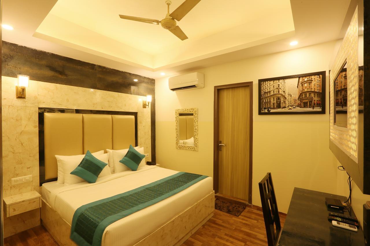 Plazzo Hotell New Delhi Eksteriør bilde