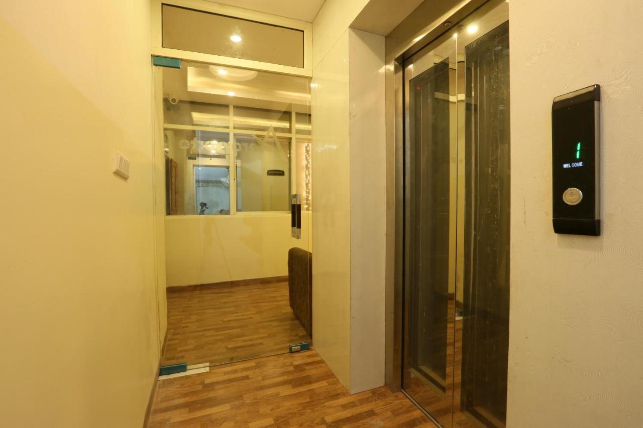 Plazzo Hotell New Delhi Eksteriør bilde